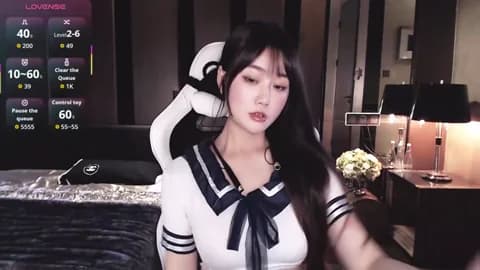 Stream Aurora_-77 Live - 37 min | Feb 21, 2026 13:09