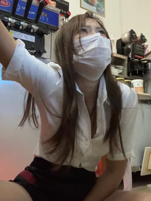 Stream Cherry520 Live - 36 min | Jan 13, 2026 07:54