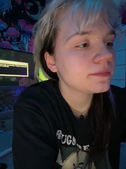 Stream Cutiepiespanks Live - 31 min | Apr 14, 2026 04:39