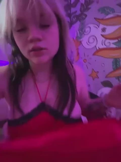 Stream Cutiepiespanks Live - 59 min | May 17, 2026 24:47