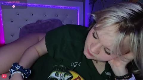 Stream Cutiepiespanks Live - 48 min | May 27, 2026 06:57