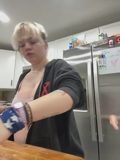 Stream Cutiepiespanks Live - 65 min | Jun 2, 2026 02:36