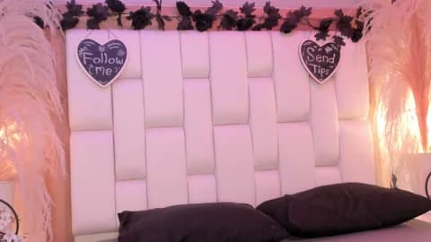 Stream Daphne_And_Roger Live - 96 min | Apr 15, 2026 13:13