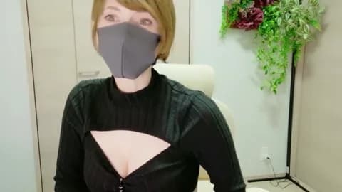 Stream Emilia0606 Live - 32 min | Apr 21, 2026 23:09