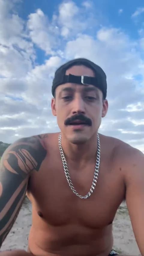 Stream GATOXXLBR Live - 46 min | Mar 11, 2026 21:32