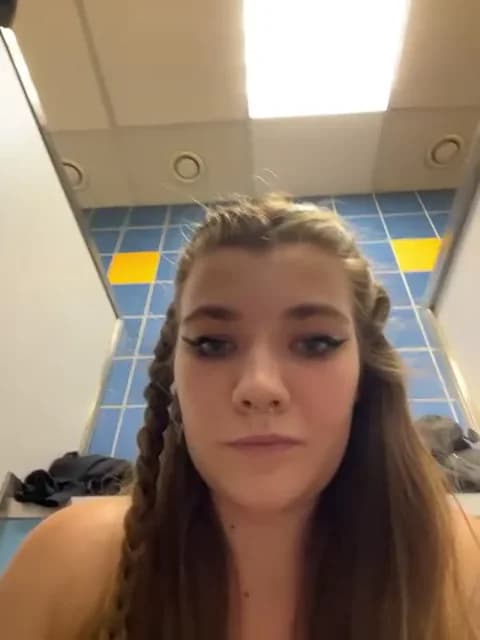 Stream Holy_Tereza Live - 34 min | Jan 14, 2026 19:54