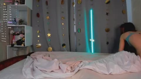 Stream Jess_Lui Live - 54 min | Feb 21, 2026 07:04