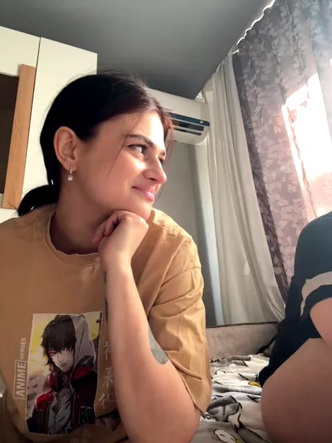 Stream Kris-and-Vanessa Live - 49 min | May 2, 2026 11:08