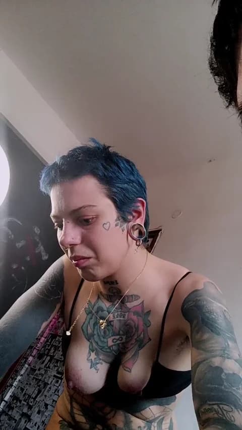 Stream MorenaBlackMoon Live - 43 min | Apr 15, 2026 13:47