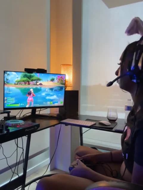 Stream Your_Paris Live - 39 min | Apr 6, 2026 02:05