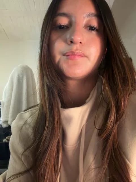 Stream aly_golden_ Live - 42 min | Mar 16, 2026 02:11