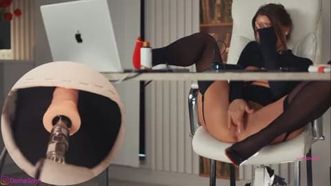 Stream art_porno Live - 39 min | Mar 9, 2026 06:24