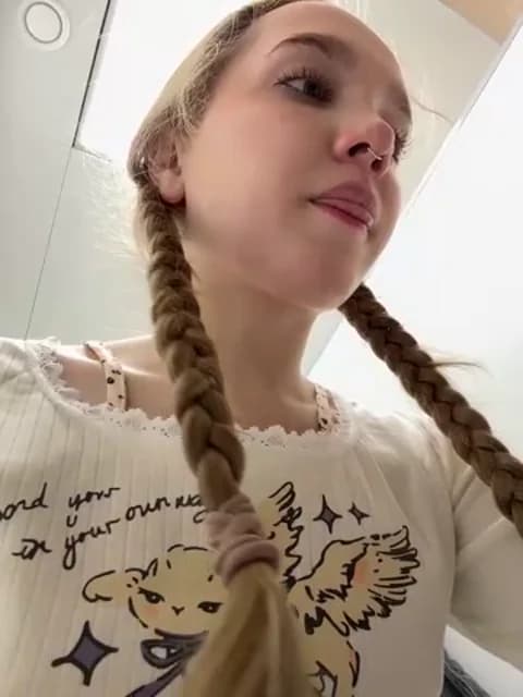 Stream bambi_lu Live - 48 min | Mar 14, 2026 22:41