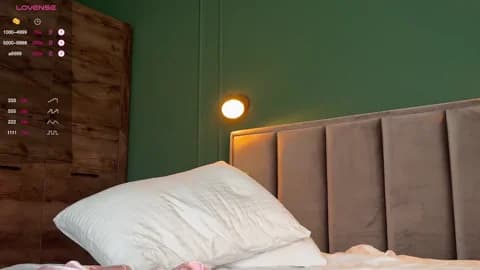 Stream girl_next_door19 Live - 42 min | Jan 16, 2026 10:22