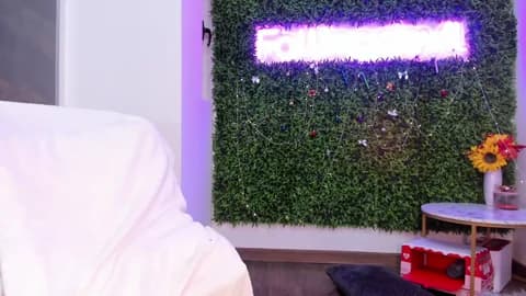 Stream hotfallingdevil Live - 92 min | Jan 28, 2026 10:13