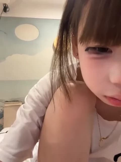 Stream nameinamei Live - 31 min | May 27, 2026 01:50