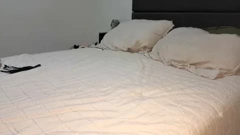 Stream scarletterose_504259 Live - 57 min | Jan 17, 2026 03:04