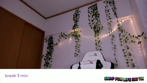 Stream vivian_qwerty Live - 69 min | Jan 26, 2026 10:03