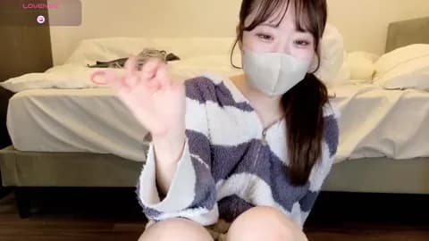 Stream yura_ra_ra Live - 50 min | May 11, 2026 10:43