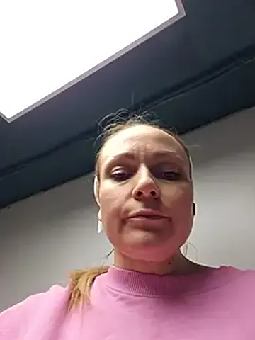 Bondgirl_013 Stripchat Model - Cam Recordings